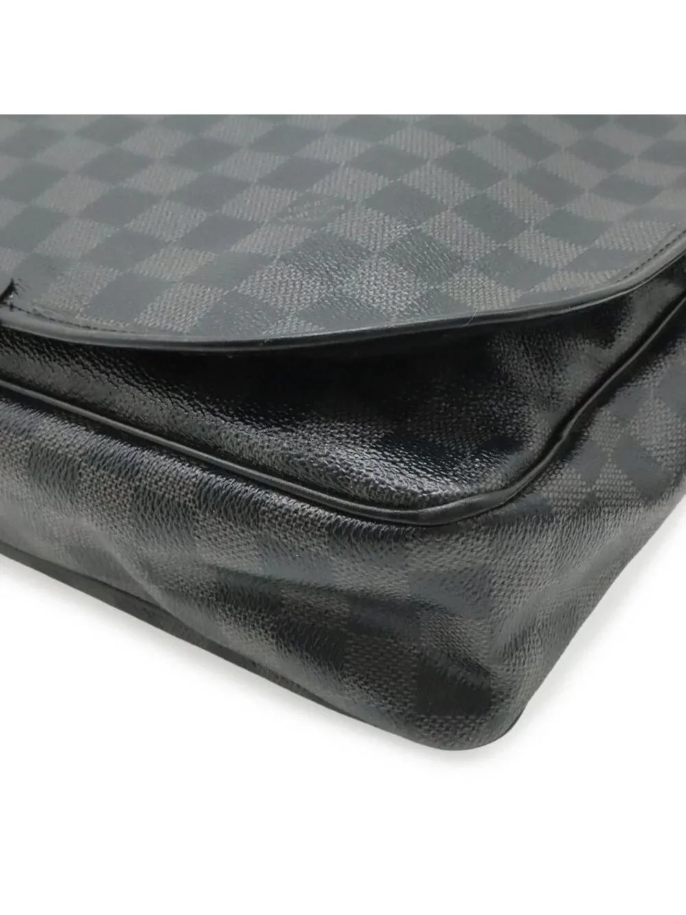 Louis Vuitton Damier Graphite Daniel MM Messenger